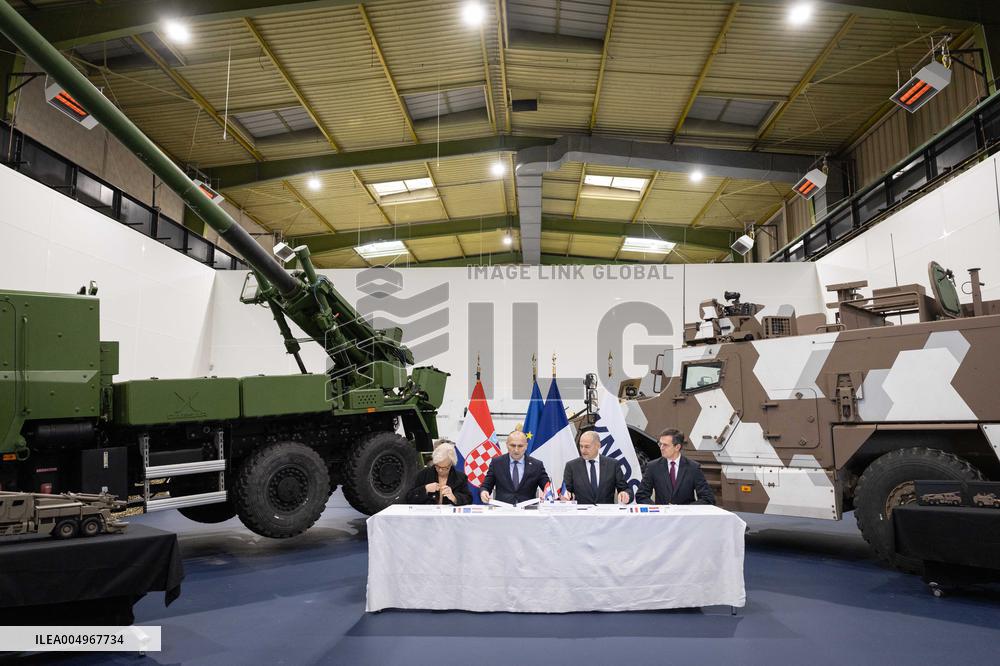 French Defence Minister and Croatia's Defence Minister visit the military defence system supplier KNDS - Versailles AJ