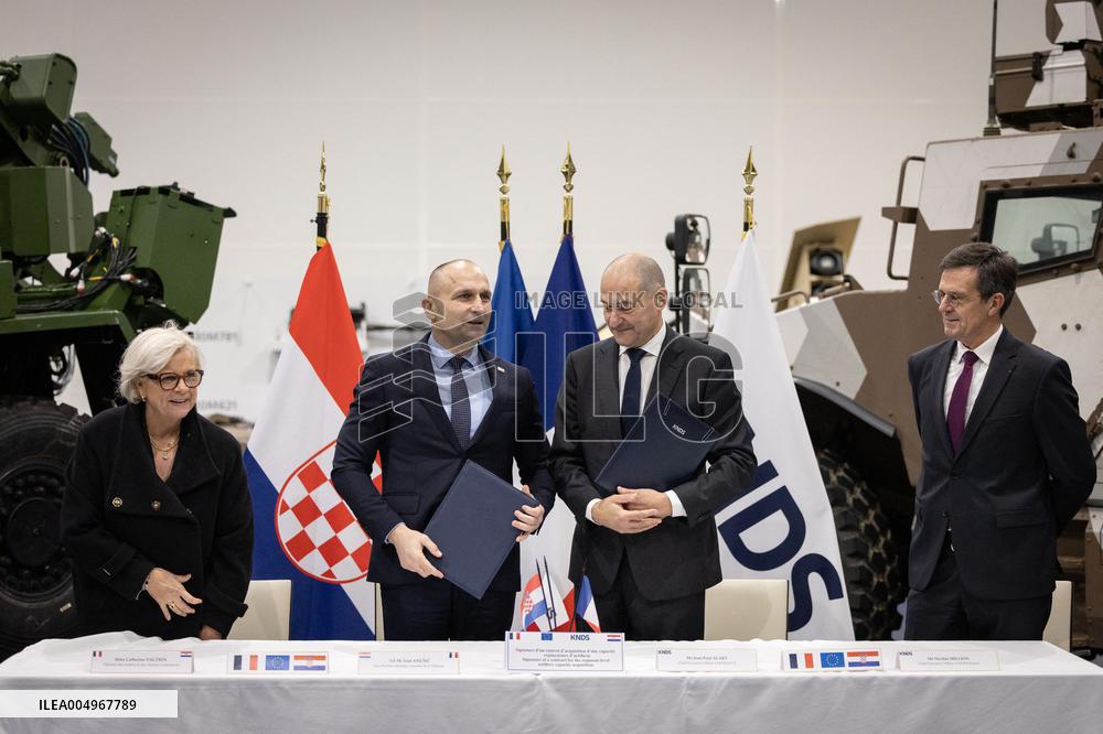 French Defence Minister and Croatia's Defence Minister visit the military defence system supplier KNDS - Versailles AJ