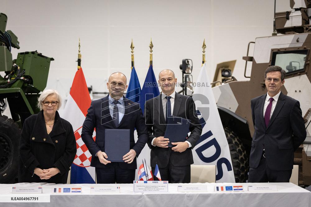 French Defence Minister and Croatia's Defence Minister visit the military defence system supplier KNDS - Versailles AJ