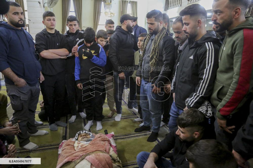 Two Palestinians Killed In Hebron - Palestine