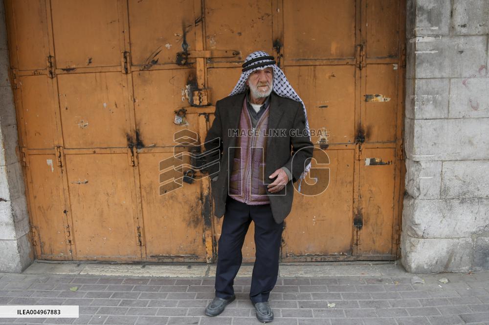 Two Palestinians Killed In Hebron - Palestine