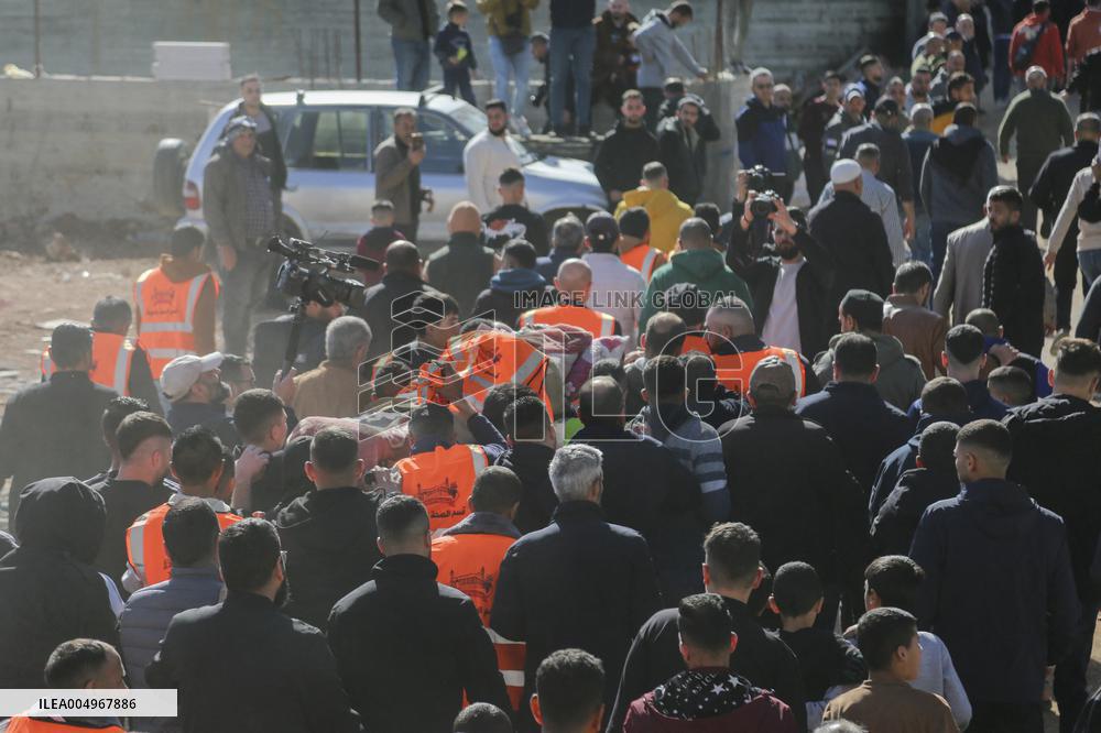 Two Palestinians Killed In Hebron - Palestine