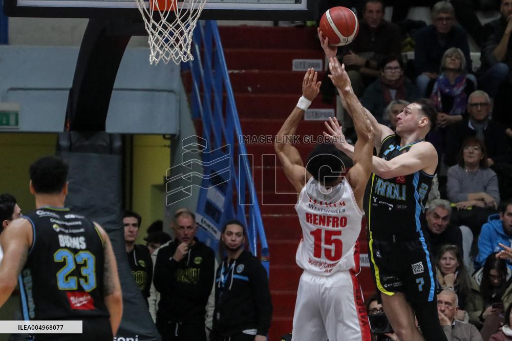 BASKET - Serie A - Vanoli Basket Cremona vs Openjobmetis Varese