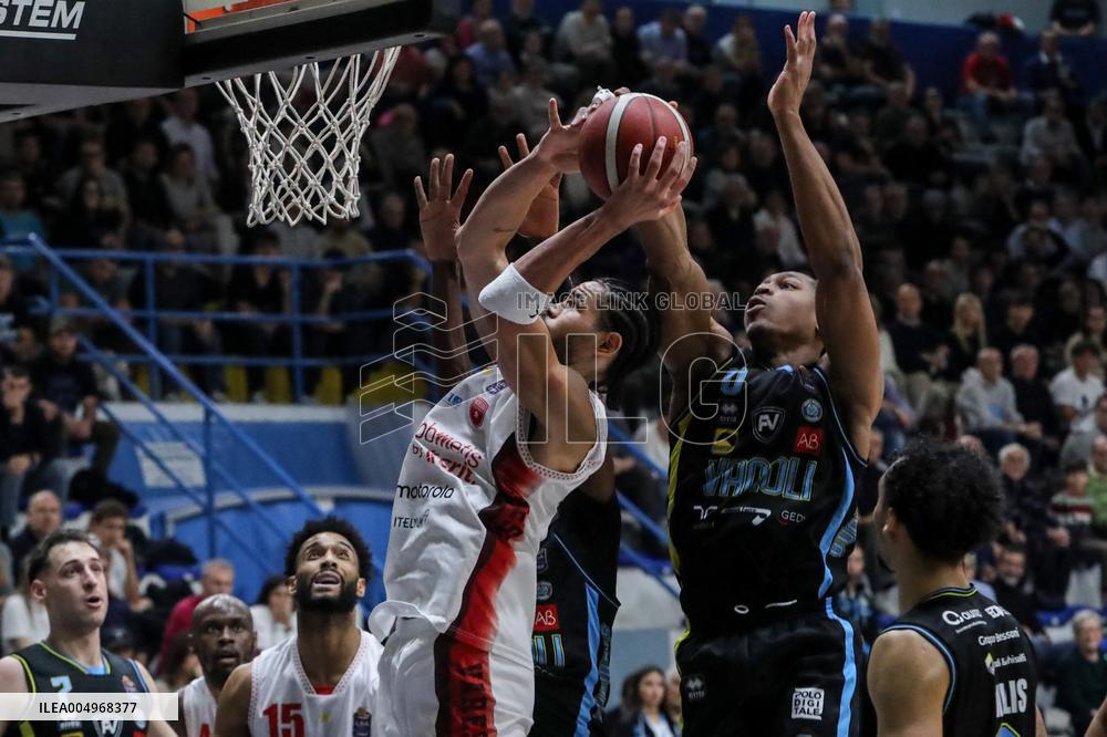 BASKET - Serie A - Vanoli Basket Cremona vs Openjobmetis Varese