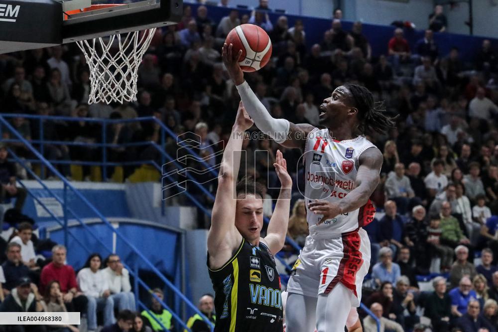 BASKET - Serie A - Vanoli Basket Cremona vs Openjobmetis Varese
