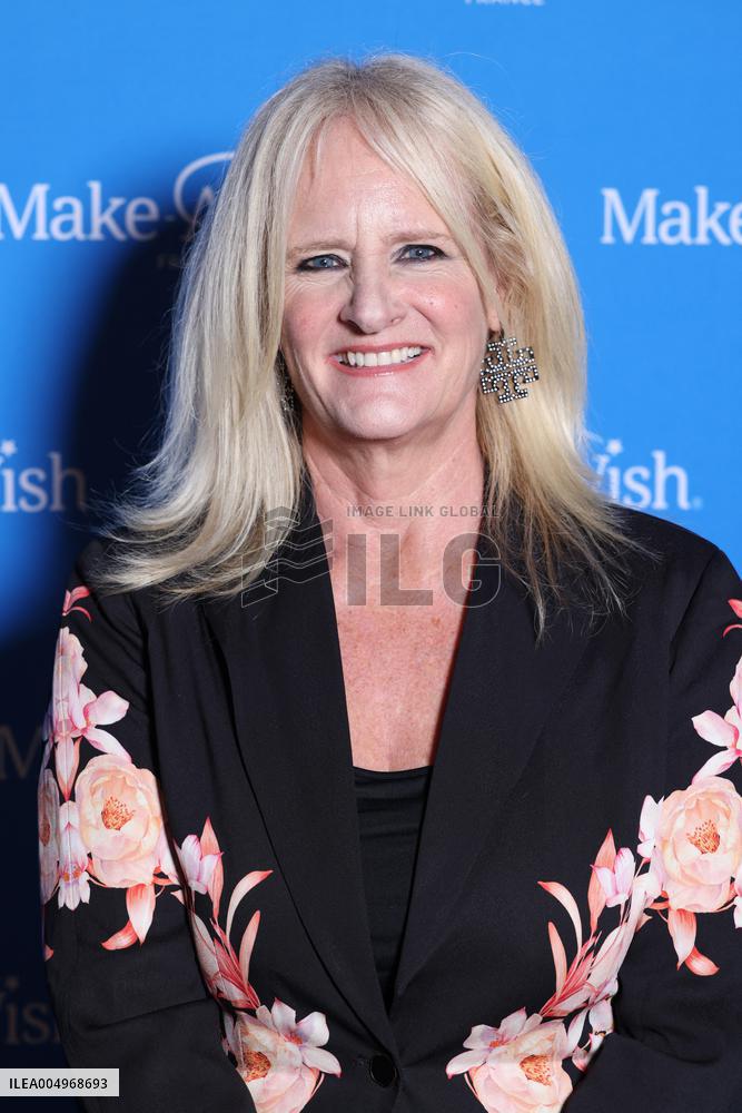 Exclusive - Make a Wish Gala - Paris