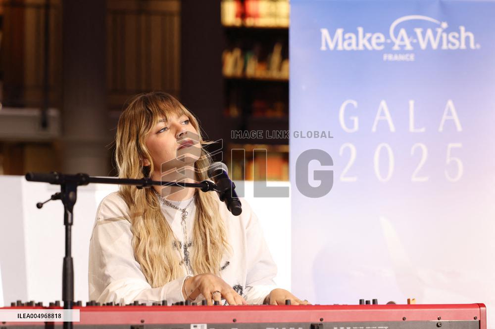 Exclusive - Make a Wish Gala - Paris