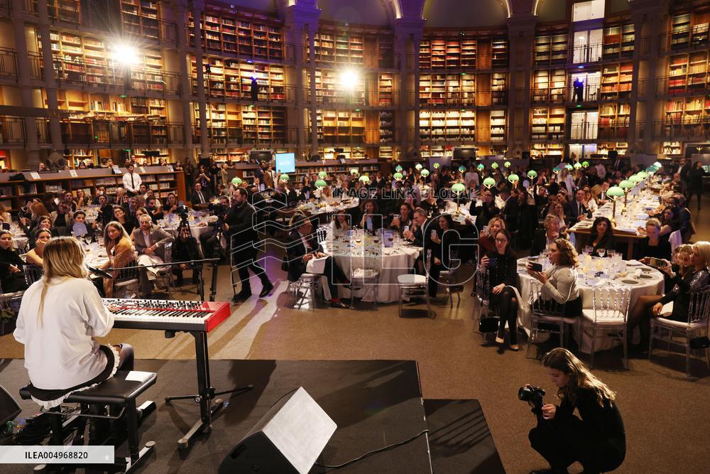 Exclusive - Make a Wish Gala - Paris