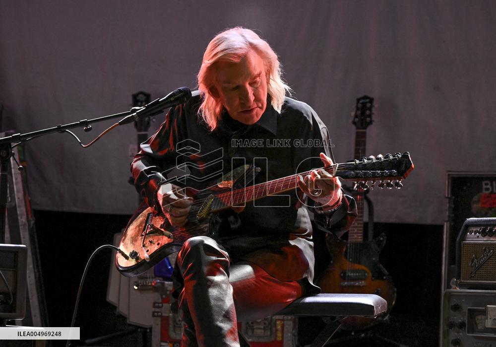 Joe Walsh Julien’s auction preview