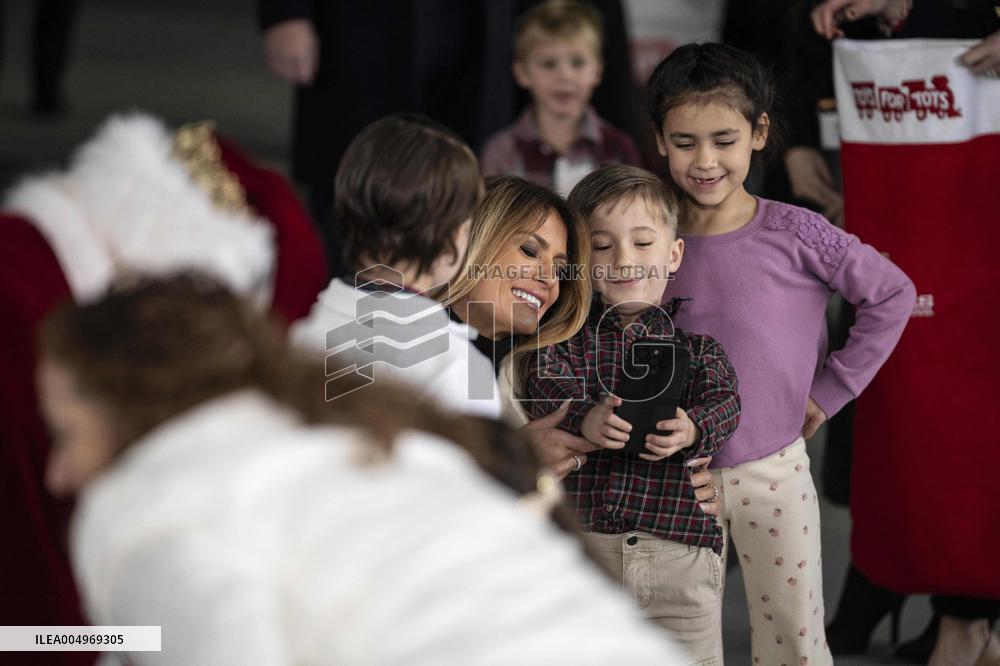 Melania Trump Participates in a Fundraiser for Toys for Tots