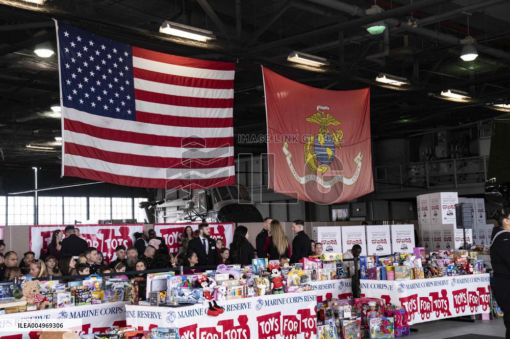 Melania Trump Participates in a Fundraiser for Toys for Tots