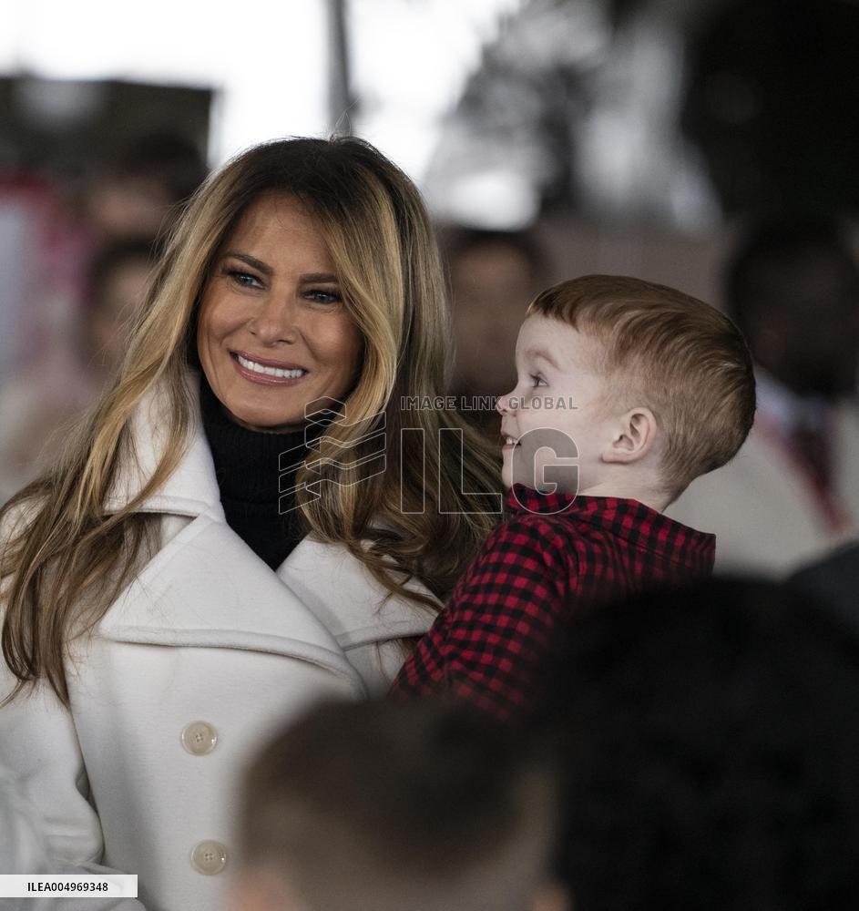 Melania Trump Participates in a Fundraiser for Toys for Tots
