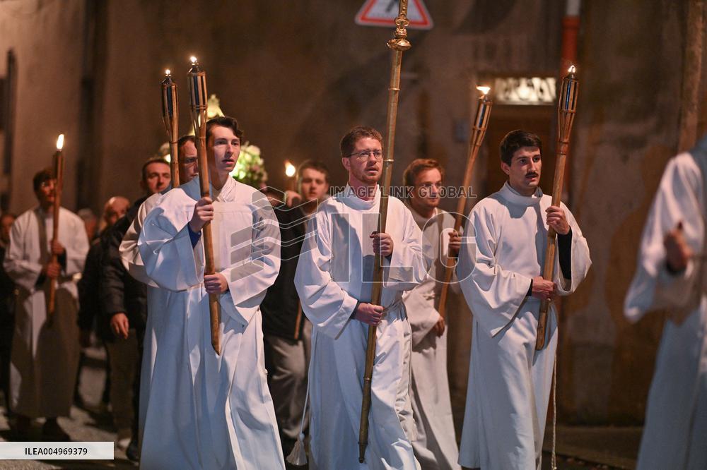 Religious Procession During Fete Des Lumieres 2025 - Lyon