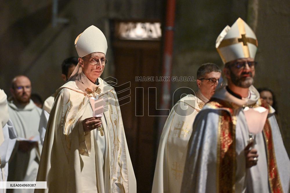 Religious Procession During Fete Des Lumieres 2025 - Lyon