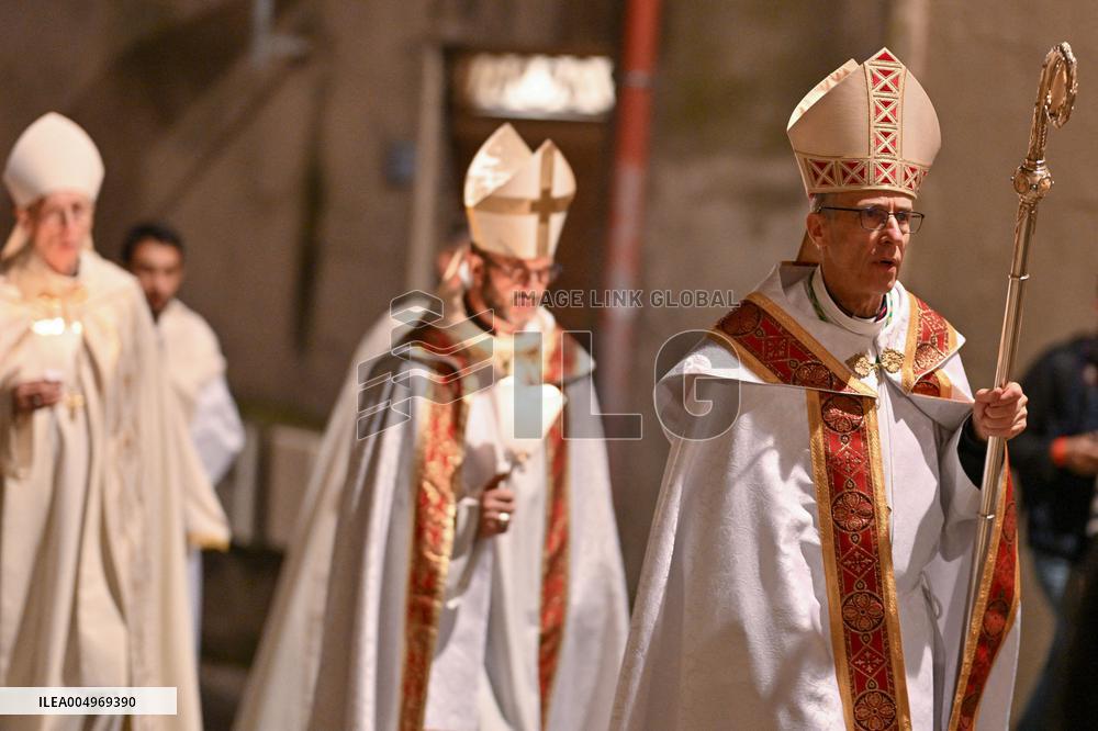 Religious Procession During Fete Des Lumieres 2025 - Lyon