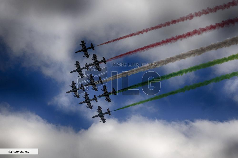 Passage of The Tricolor Arrows Over the - Rome