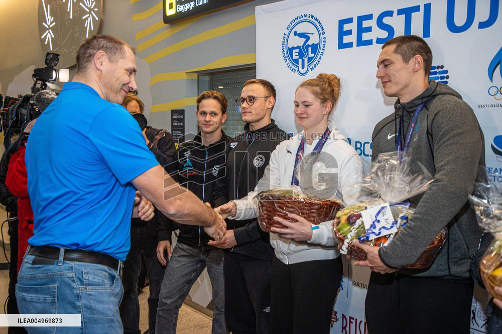 Estonian swimming team arrived at Tallinn Airport