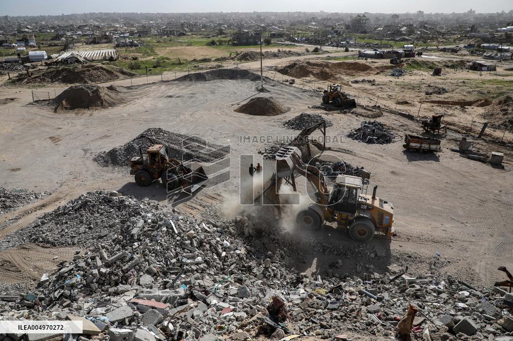 Khan Younis Debris Removals - Gaza