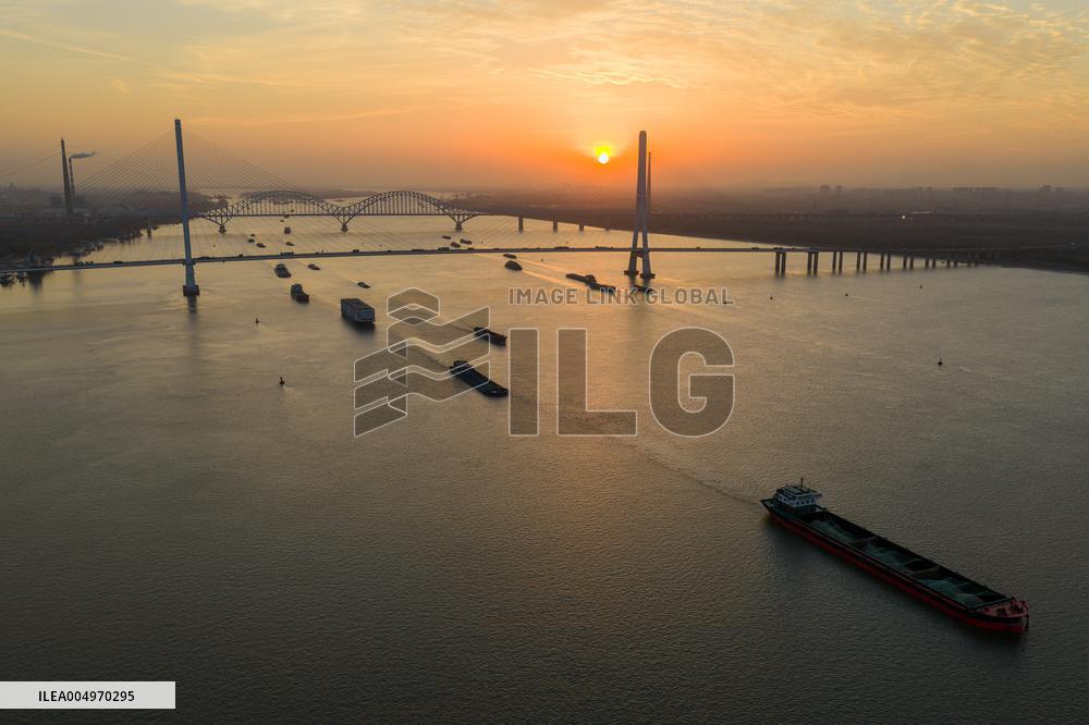 Yangtze River Transportation