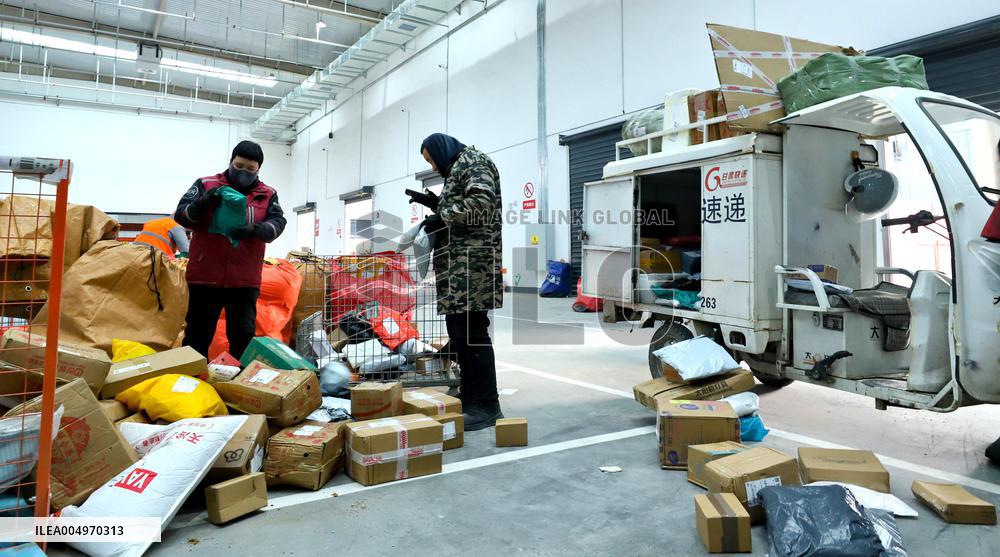 Intelligent Sorting Warehouse for Express Delivery