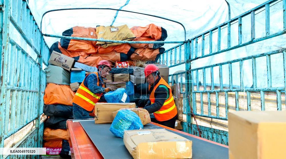 Intelligent Sorting Warehouse for Express Delivery