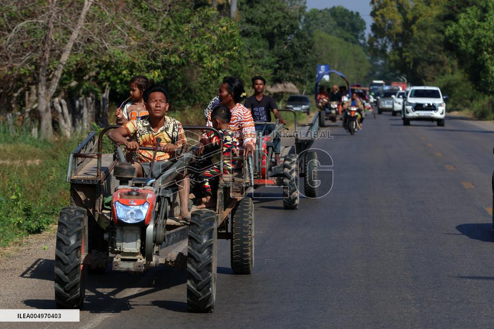 Cambodian Villagers Flee Their Homes Near the Cambodia-Thailand