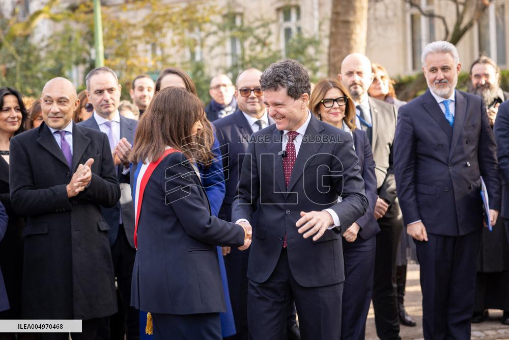 Inauguration of the Nicolae Titulescu walkway by Anne Hidalgo and the President of Romania - Paris AJ