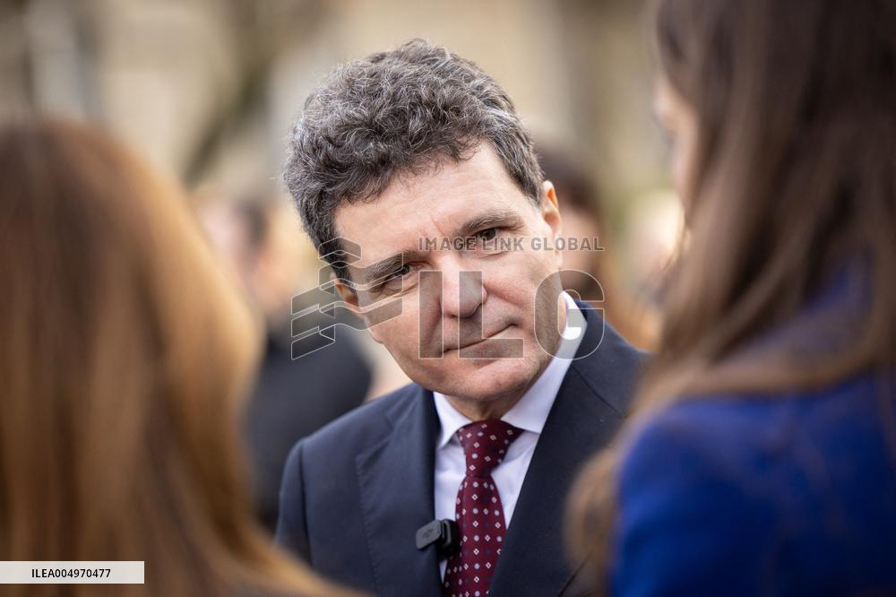 Inauguration of the Nicolae Titulescu walkway by Anne Hidalgo and the President of Romania - Paris AJ