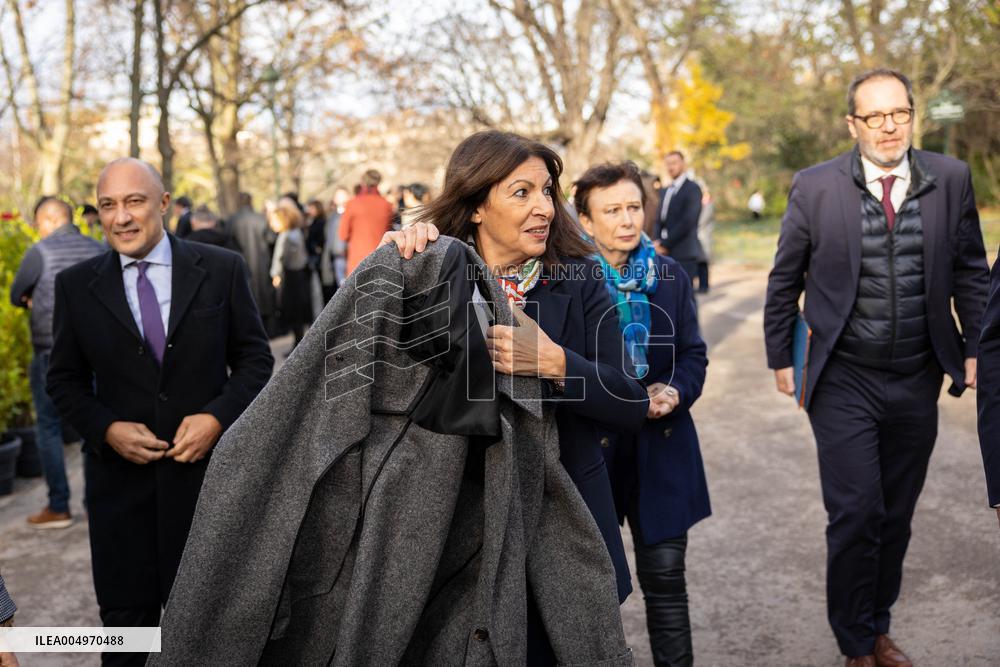 Inauguration of the Nicolae Titulescu walkway by Anne Hidalgo and the President of Romania - Paris AJ