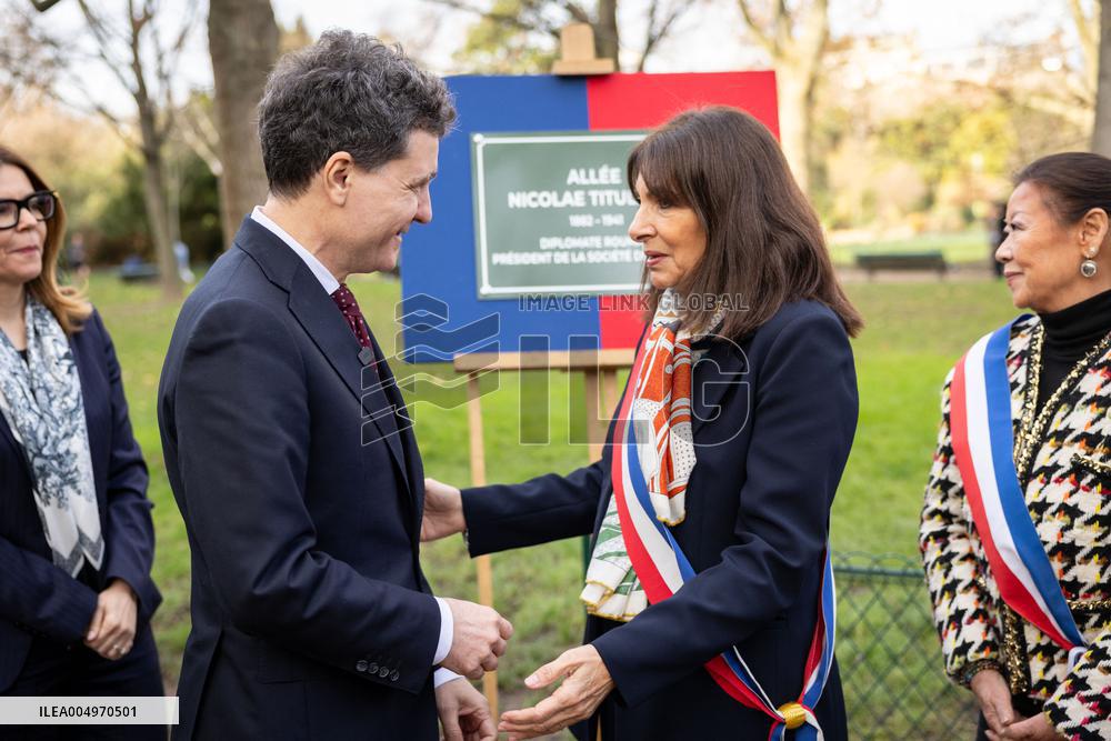 Inauguration of the Nicolae Titulescu walkway by Anne Hidalgo and the President of Romania - Paris AJ