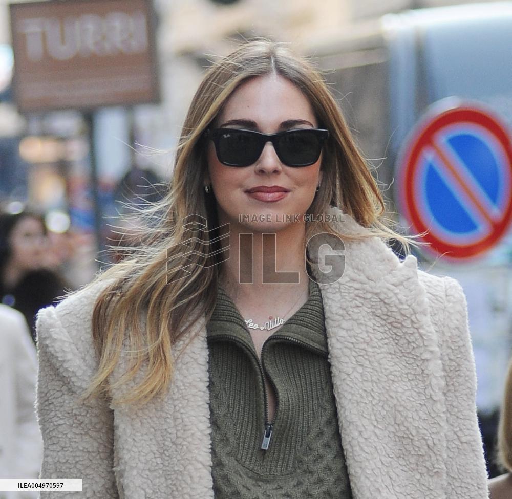 Chiara Ferragni Strolls Through The Streets Of Milan - Italy