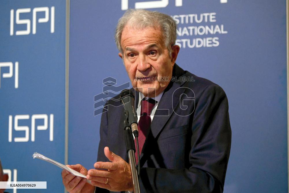 Mario Monti and Romano Prodi At ISPI 2025 Award Ceremony - Milan
