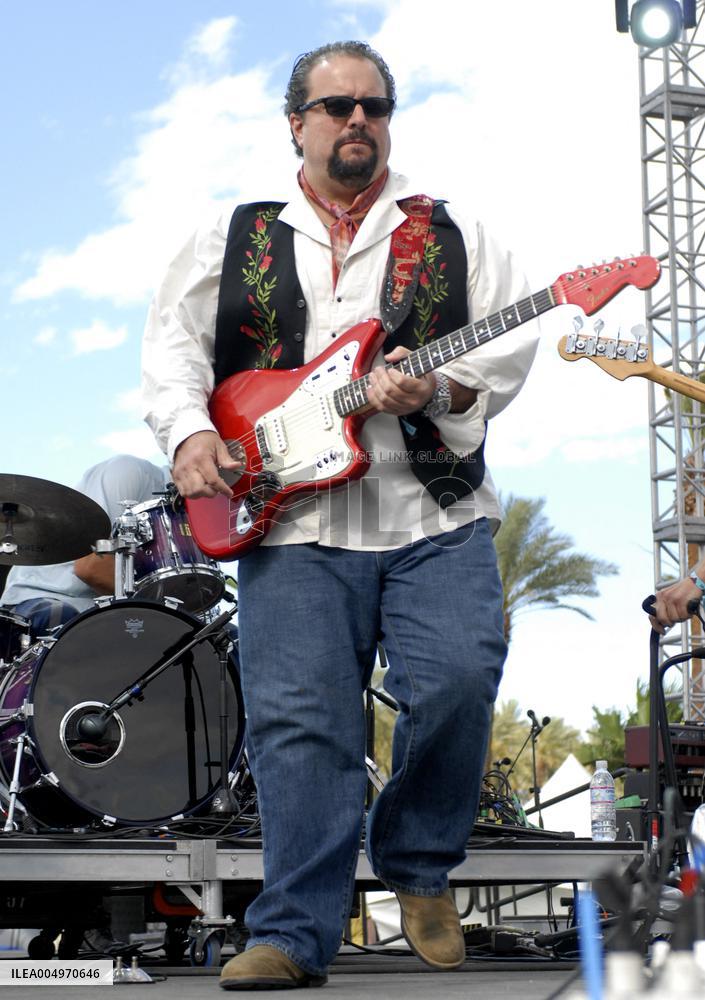 Raul Malo 1965 - 2025