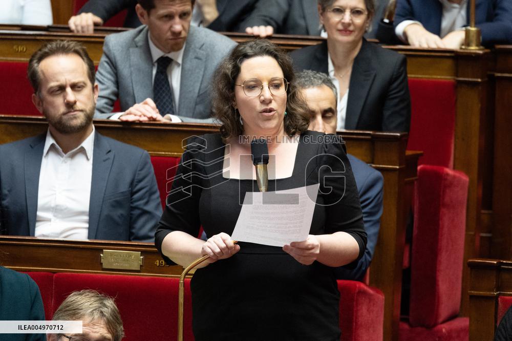 Session of questions to the government at the National Assembly - Paris