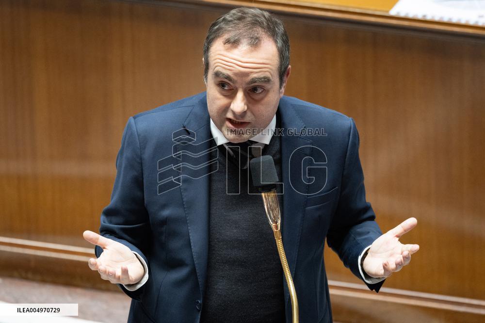 Session of questions to the government at the National Assembly - Paris