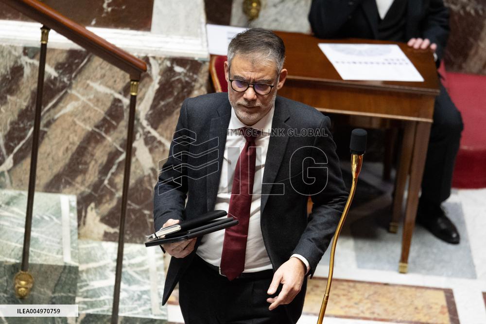 Session of questions to the government at the National Assembly - Paris