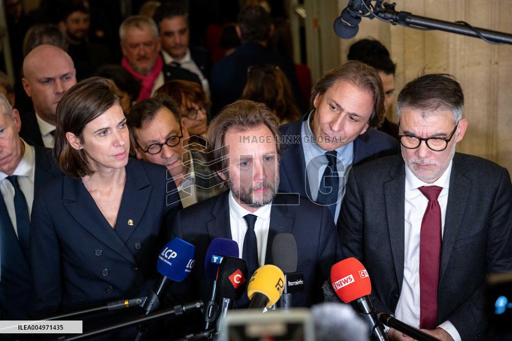 National Assembly - Politics after vote at Hall of Four Columns - Paris