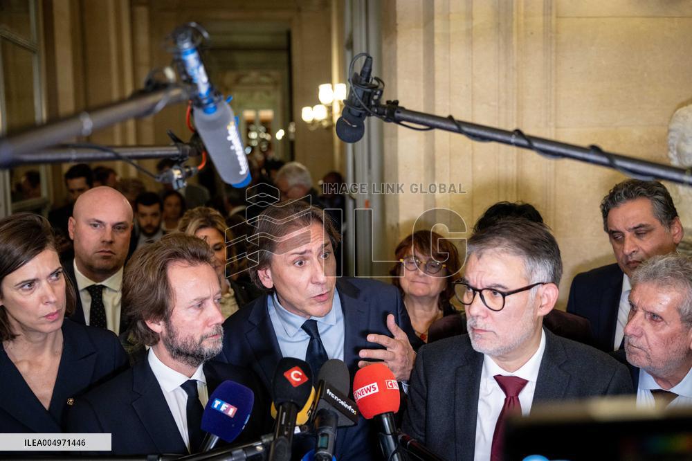 National Assembly - Politics after vote at Hall of Four Columns - Paris