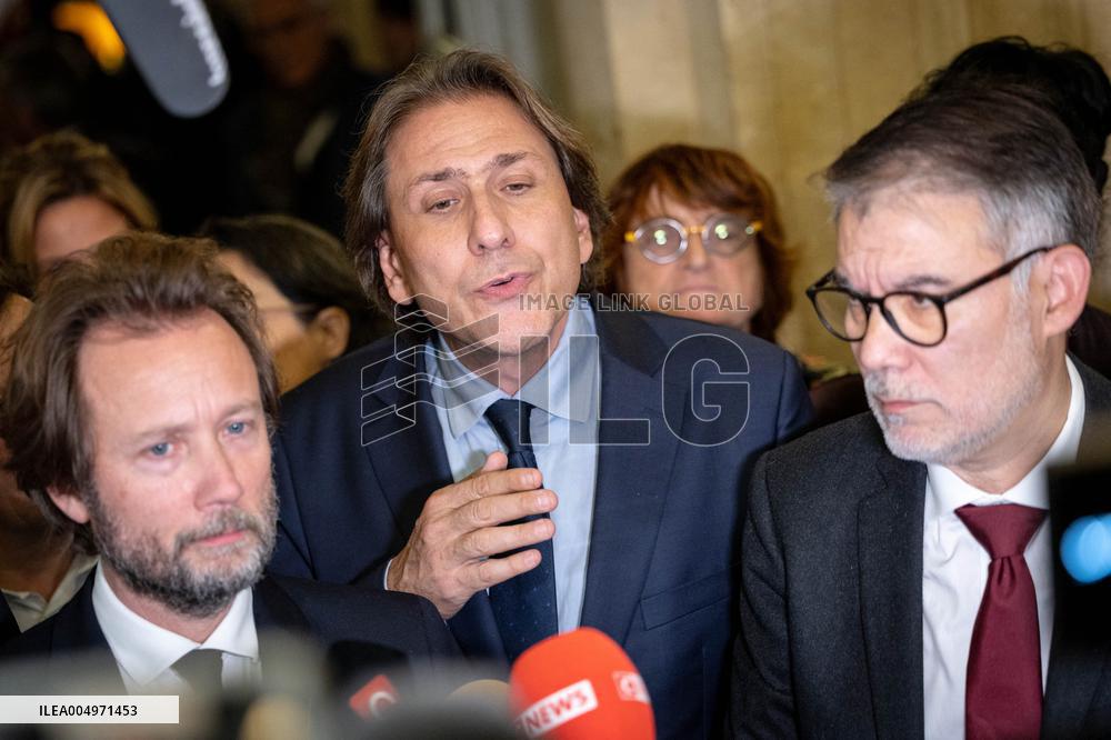 National Assembly - Politics after vote at Hall of Four Columns - Paris