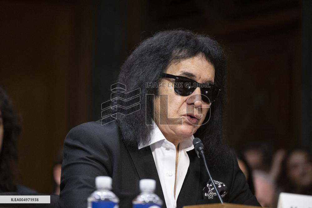 Hearings to examine balancing the interests of local radio, songwriters, and performers in the digital age