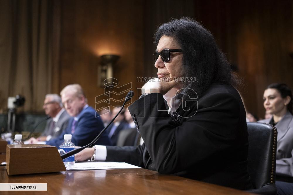 Hearings to examine balancing the interests of local radio, songwriters, and performers in the digital age