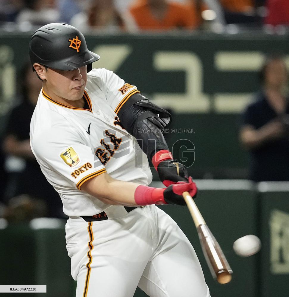 Baseball: Giants slugger Kazuma Okamoto