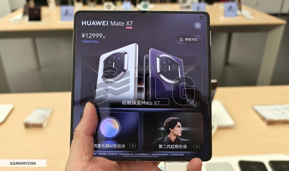HUAWEI AI SMARTPHONE