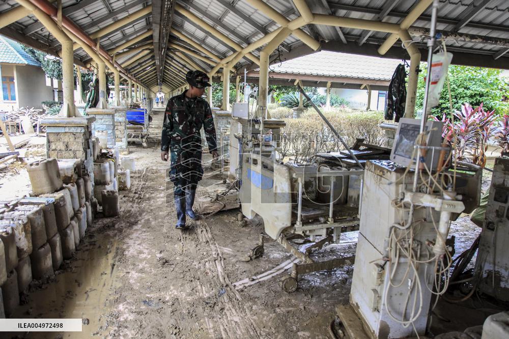 Landslides Destroy Aceh Villages - Indonesia