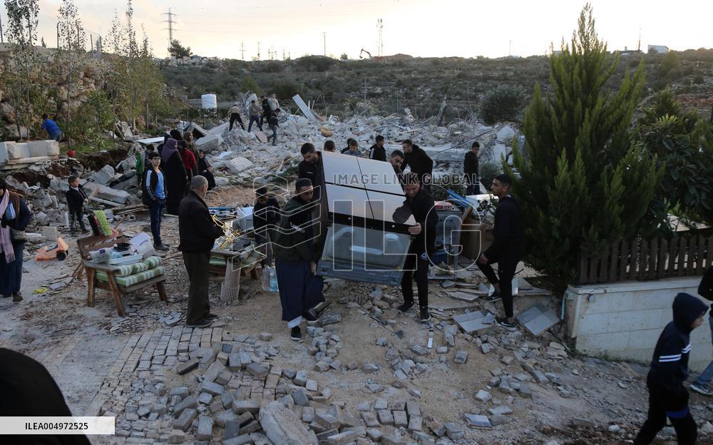 Israeli Forces Demolished Palestinians Houses - Bethlehem