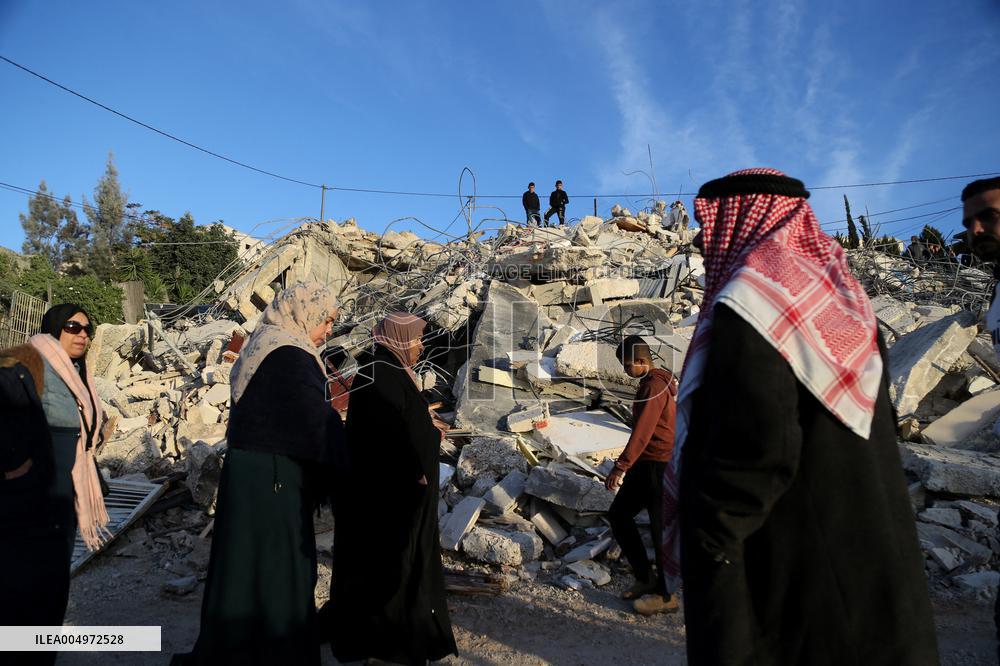 Israeli Forces Demolished Palestinians Houses - Bethlehem