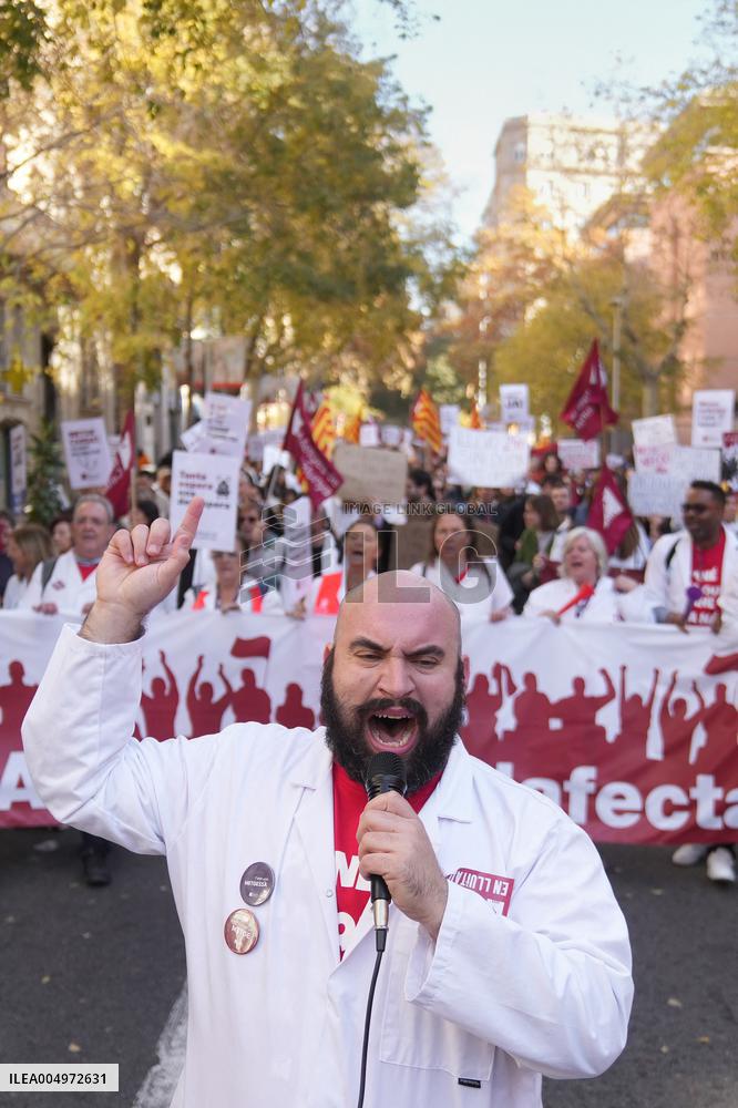 Demonstration of Metges De Catalunya for The Statewide Medical Strike - Spain