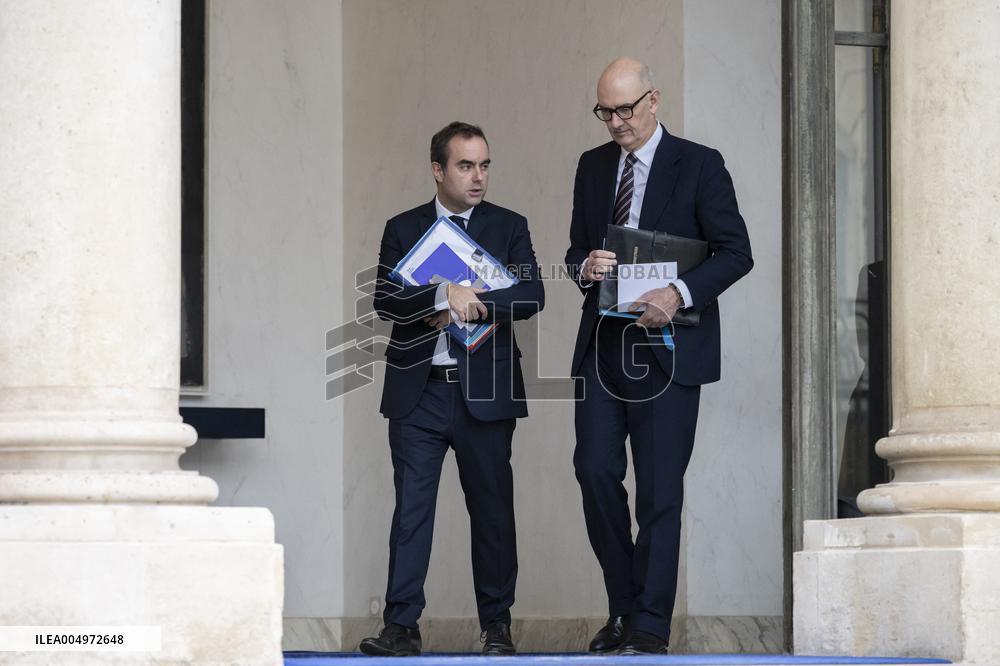 Weekly Cabinet Meeting - Paris
