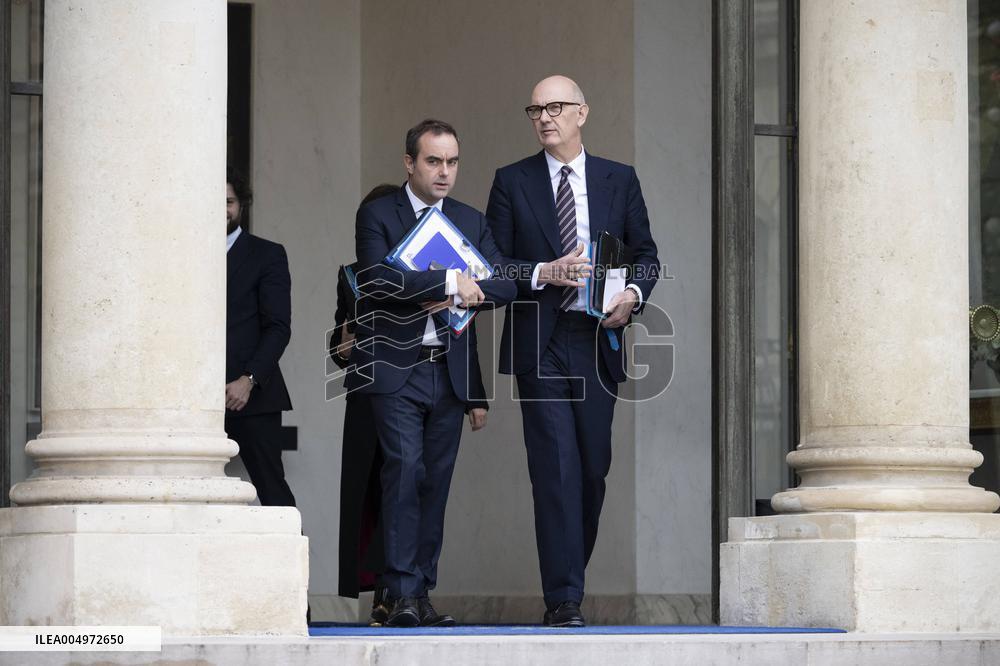 Weekly Cabinet Meeting - Paris