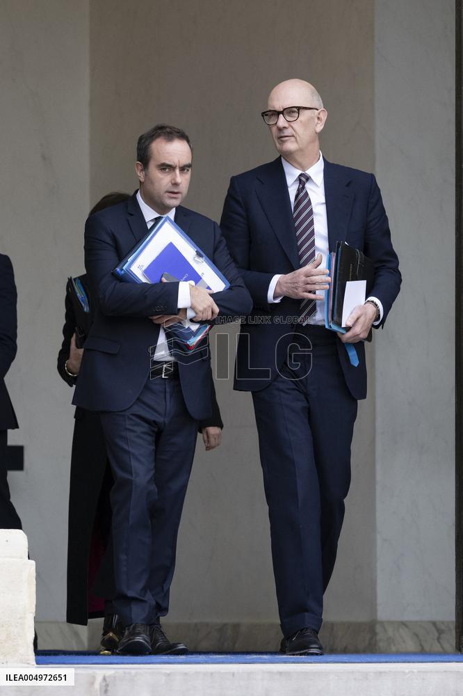 Weekly Cabinet Meeting - Paris